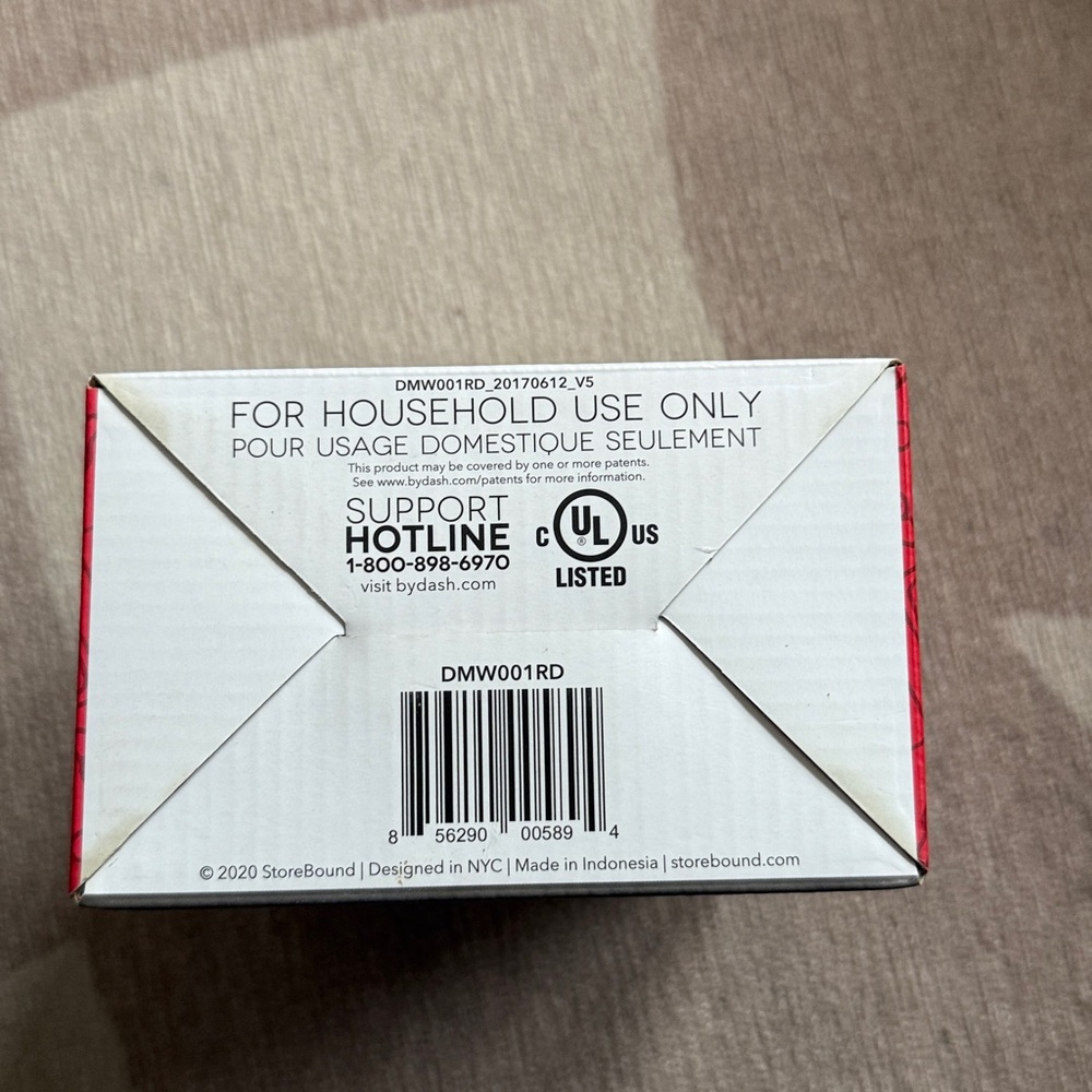 Dash Mini Waffle Maker Open Box but never used - Picture 5 of 5